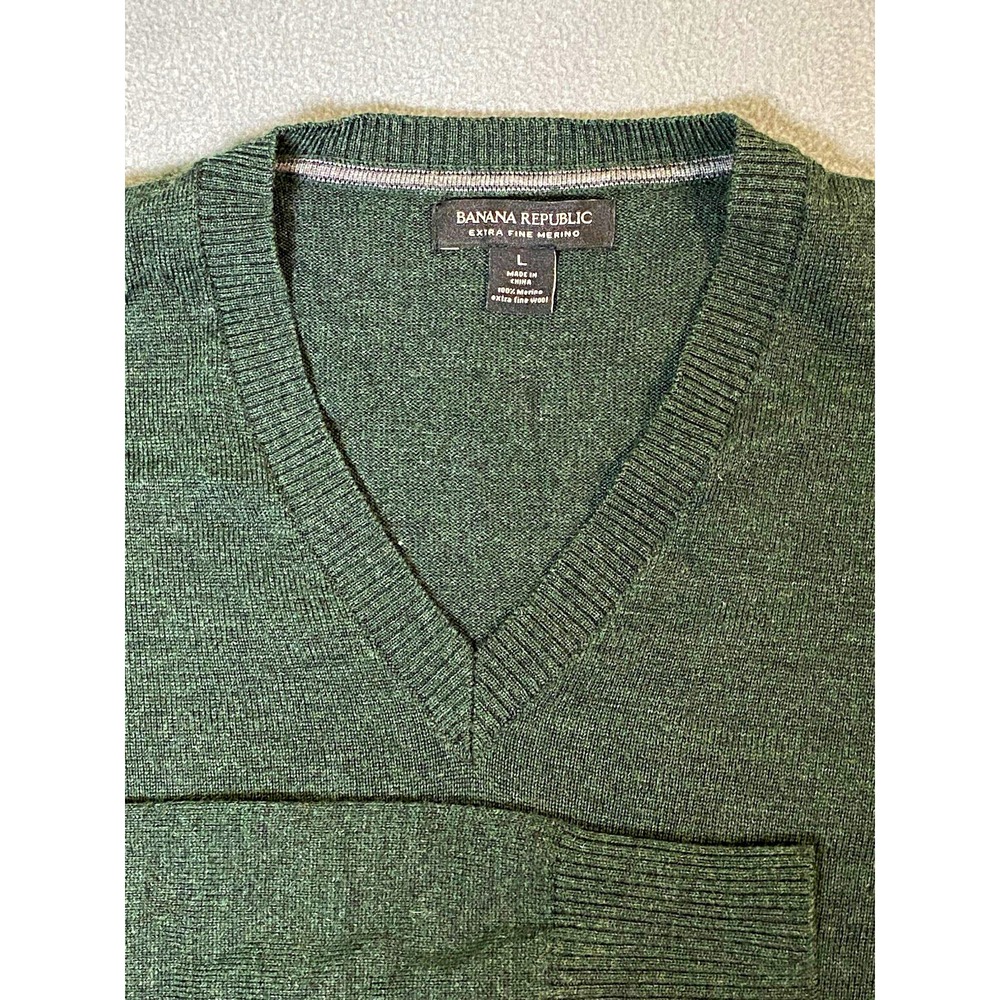 Banana Republic Men's Merino Wool Knit V-Neck Pullover Sweater Green Large
